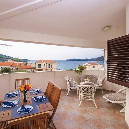 Apartment Meri Razanj With Sea View Ngoại thất bức ảnh