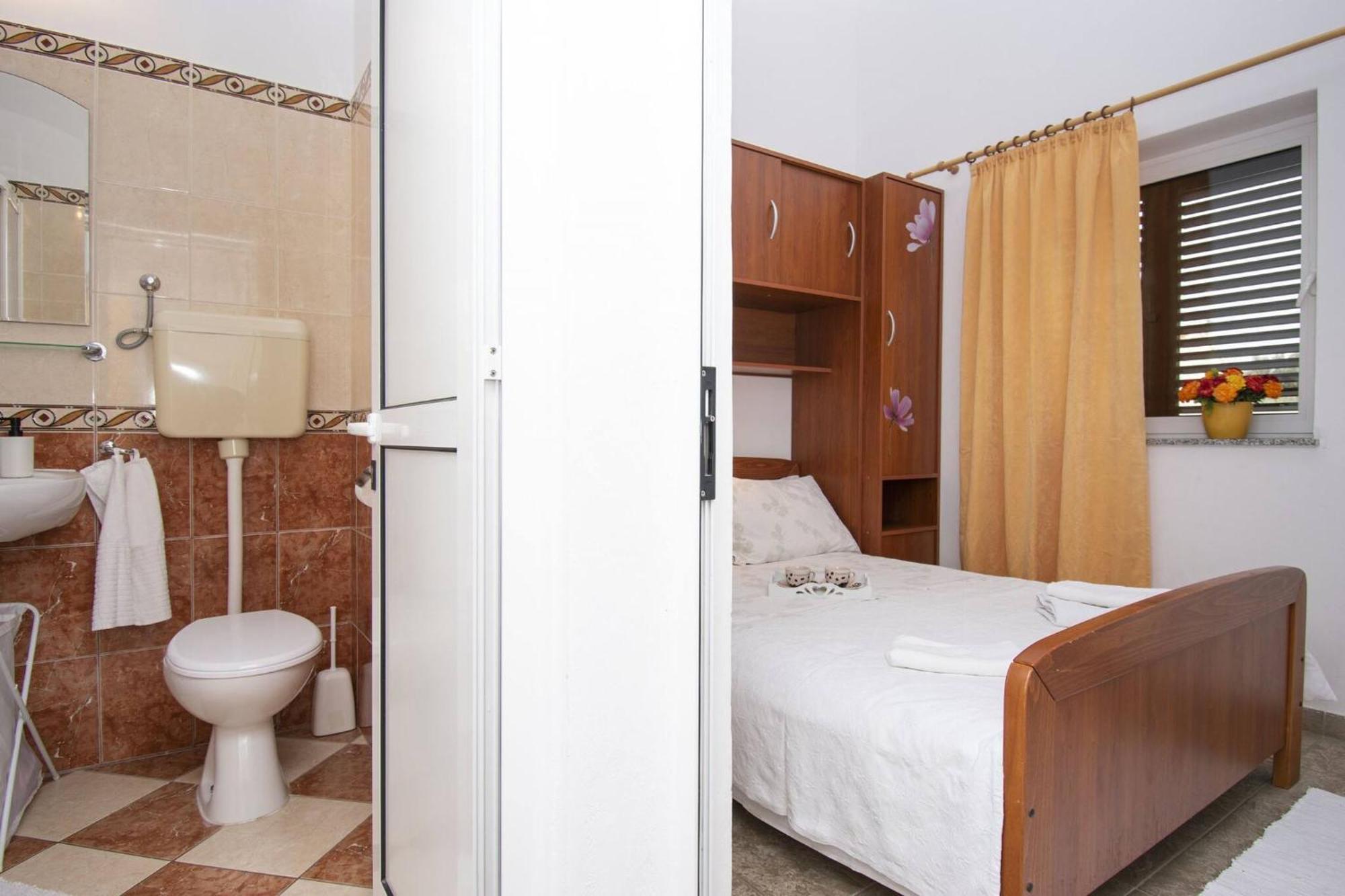 Apartment Meri Razanj With Sea View Ngoại thất bức ảnh