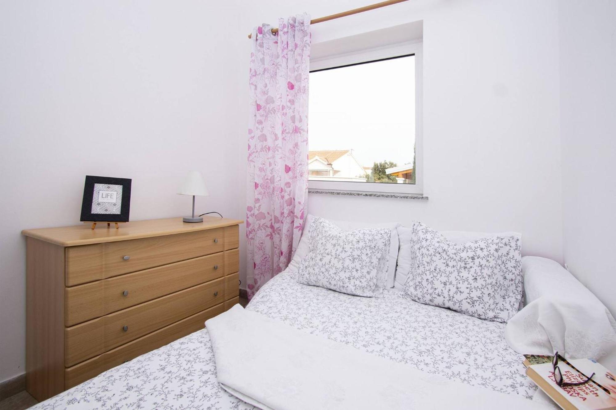 Apartment Meri Razanj With Sea View Ngoại thất bức ảnh