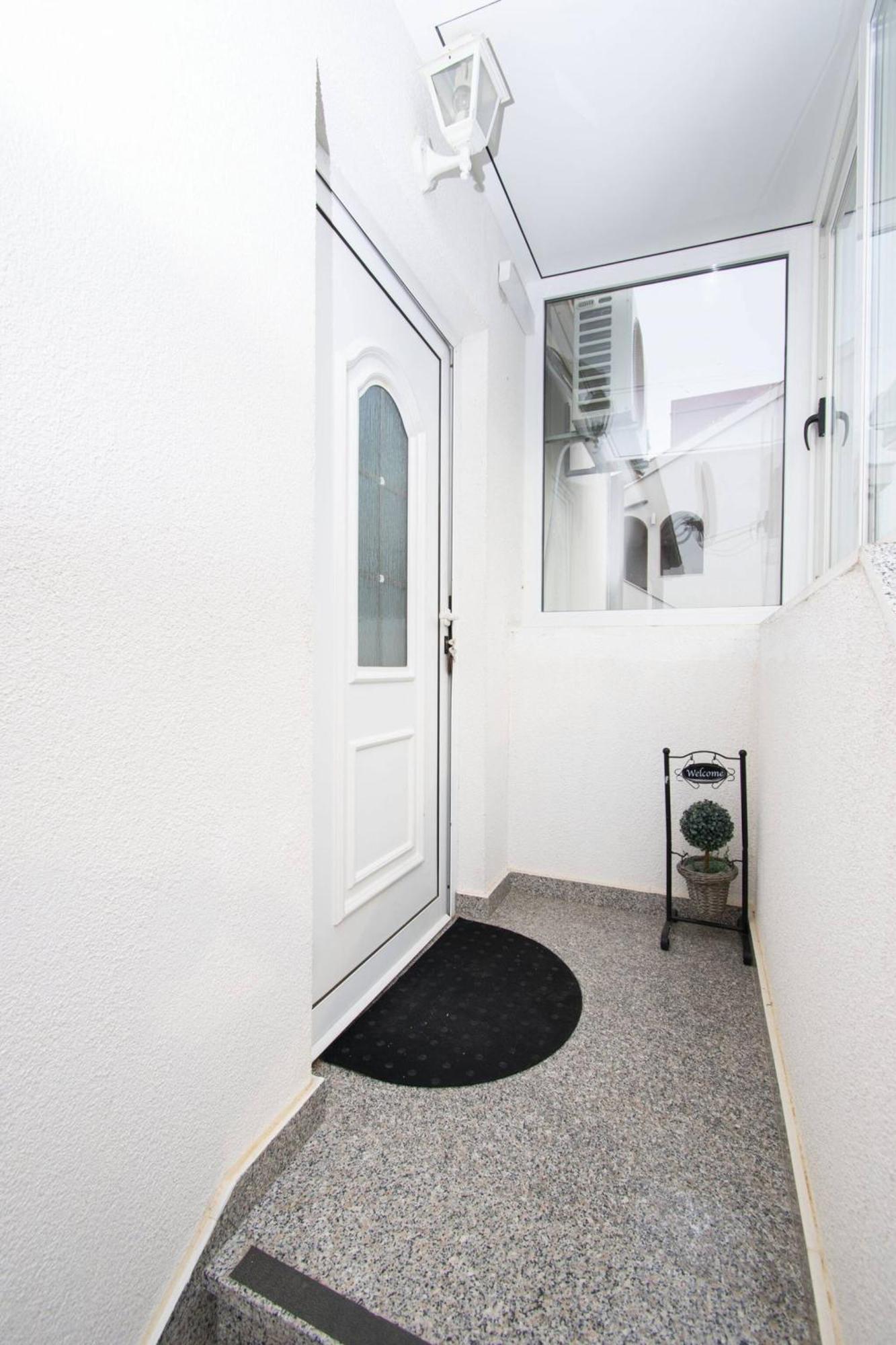 Apartment Meri Razanj With Sea View Ngoại thất bức ảnh